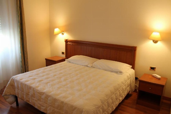 Hotel Santa Lucia image 11